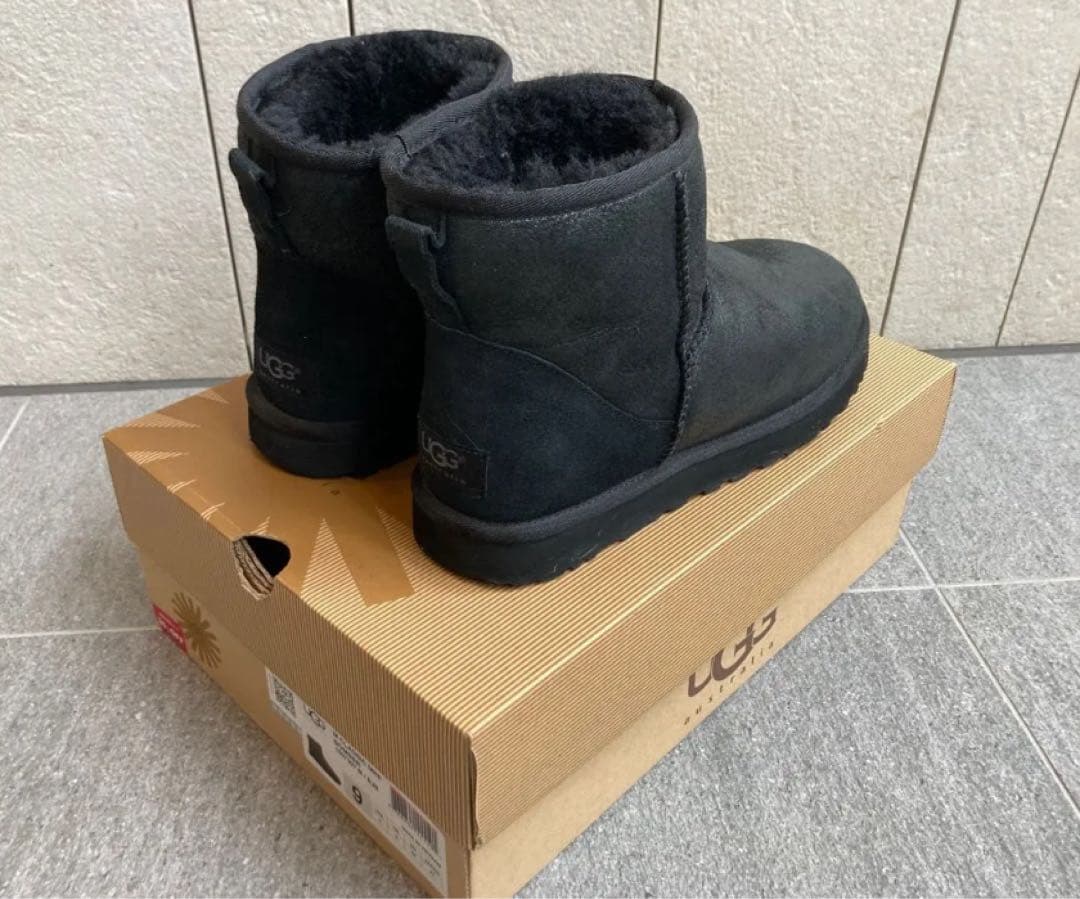 UGGアグムートンブーツ メンズ サイズ9 27cm ブラック