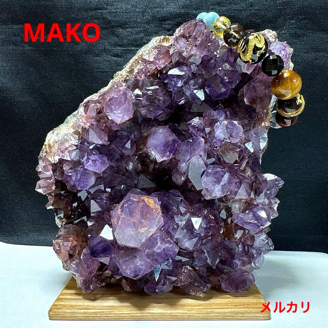 M1658☆アメジストクラスター1.8Kg☆天然石　原石