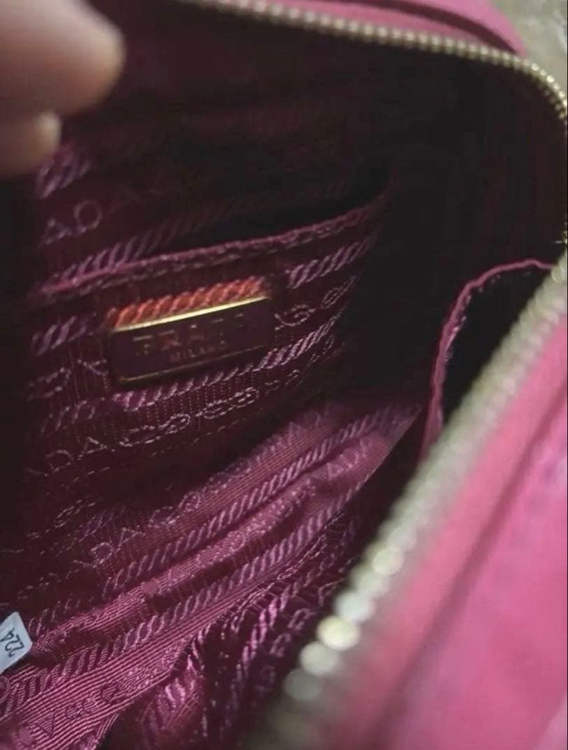 あーちゃん♡専用です。 PRADA ピンク ショルダーバッグ 美品