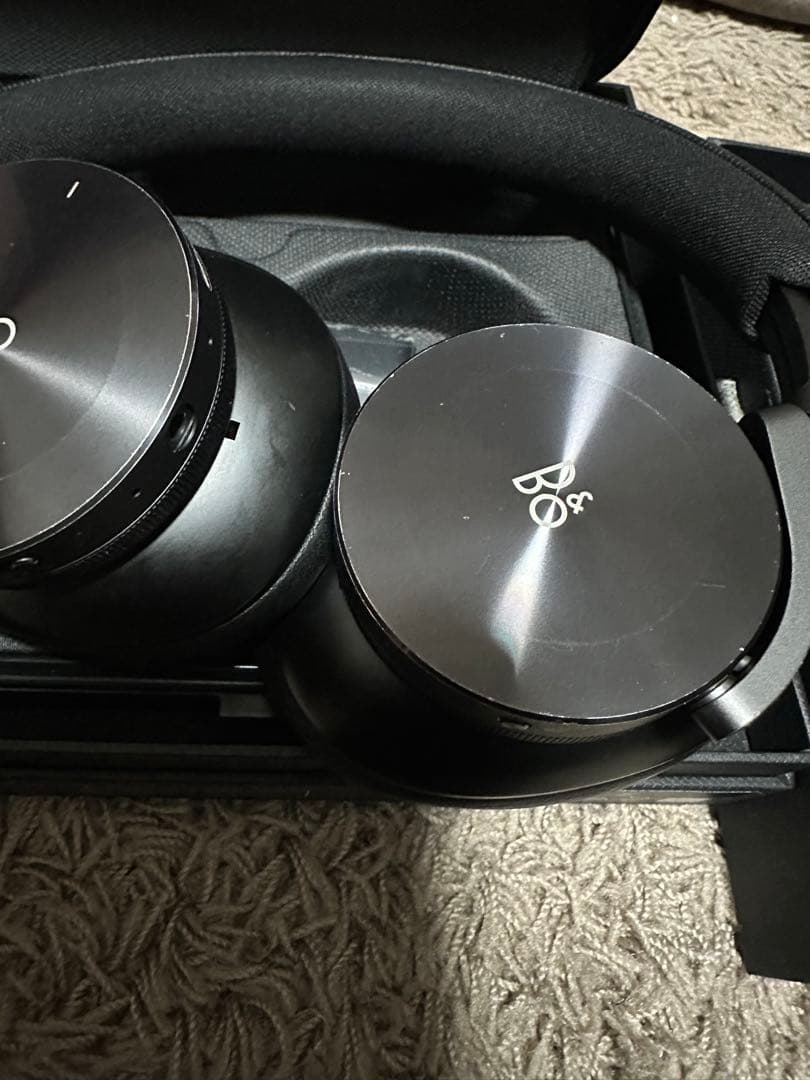 Bang & Olufsen Beoplay H95 ヘッドフォン