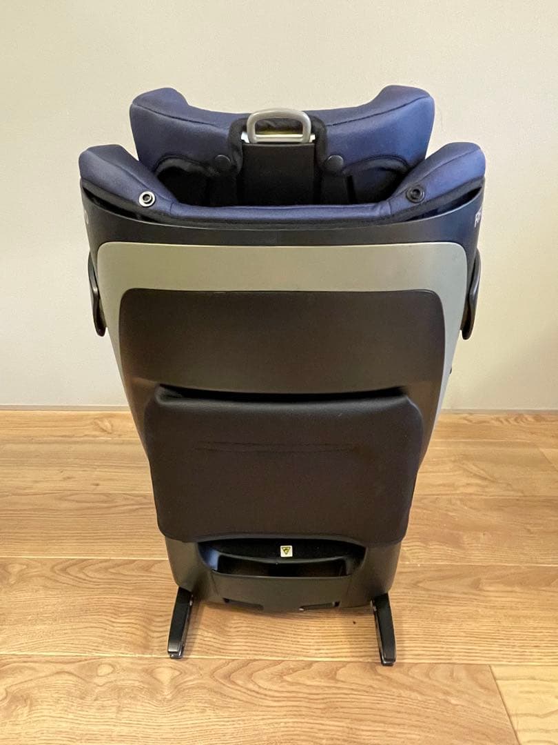 RECARO ゼロワン セレクト　ISOFIX固定　チャイルドシート