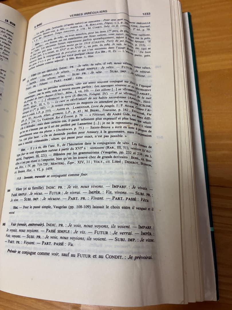 GREVISSE le bon usage 第十三版