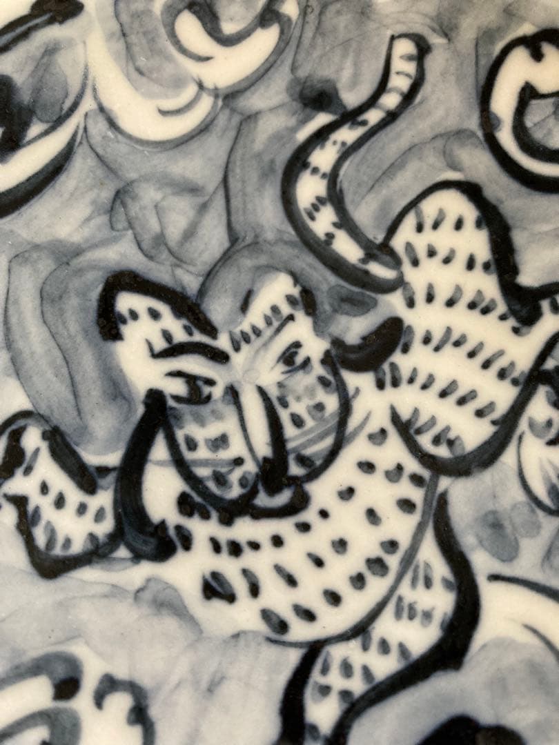 黒岩卓実　磁器　脚付四方皿　絵がわり