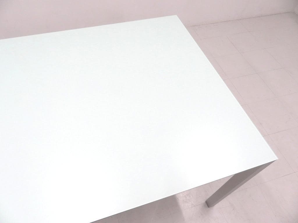 展示品　カッシーナixc アルミ　エアーフレーム　ダイニングテーブル　ガラス付き