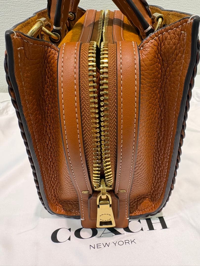 COACH ローグ　ハンドバッグ　美品