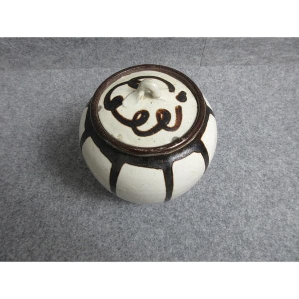 白丹波鉄釉流釉壺蓋付き [B28269]