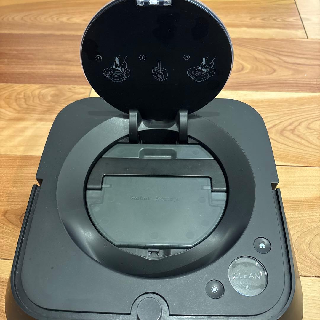 iRobot Brava jet m6(クリーナーパッド&洗剤含む)