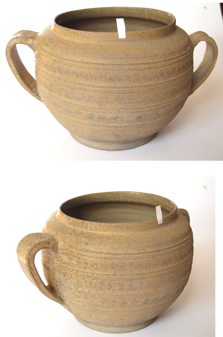 須恵器　水指　茶器　口径13cm、深さ12cm　蓋付き　箱付　茶道具　新羅土器