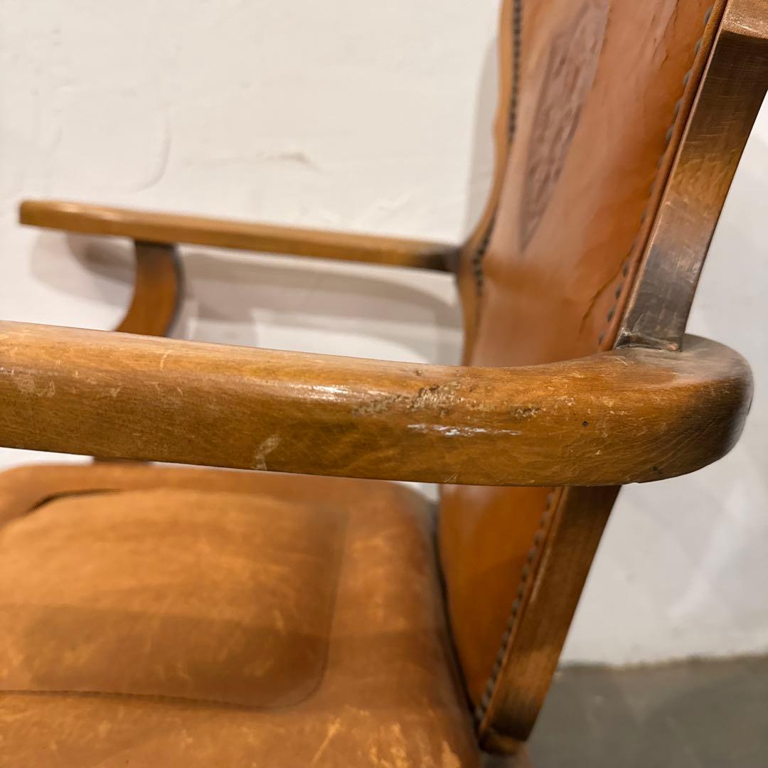 ヴィンテージチェア　レザーソファ