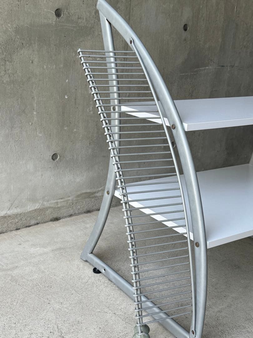 ポストモダン　シェルフ　アノニマス　スプートニク　スペースエイジ