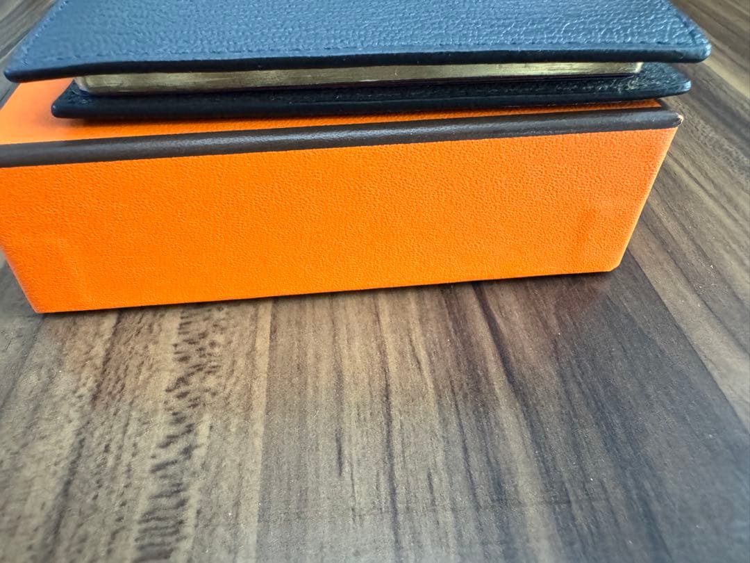 【未使用品】HERMES エルメス　手帳　カード入れにも