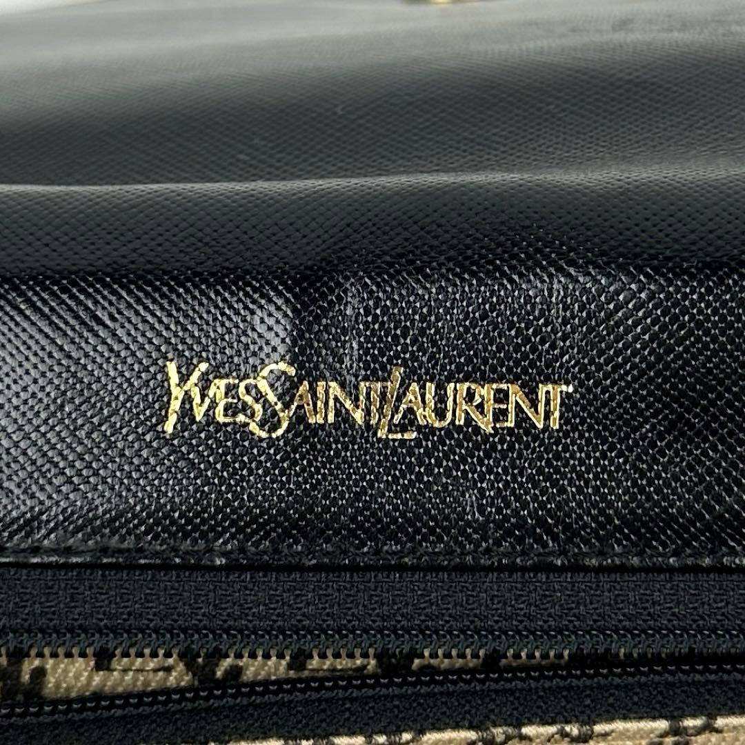 美品■イヴサンローラン　クラッチバッグ　YSL　裏地総柄　サフィアーノレザー　黒