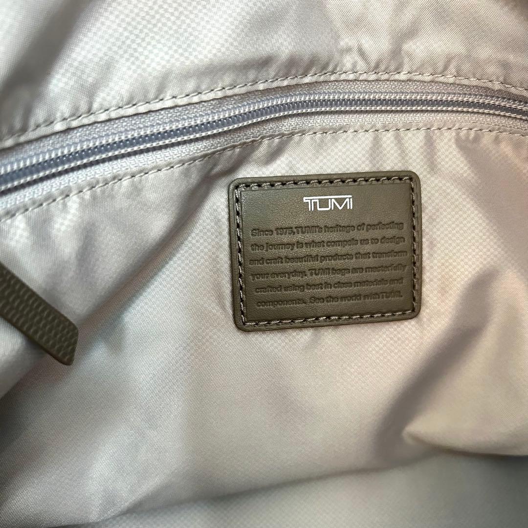 未使用 TUMI ビジネス　トートバッグ　グレー　ナイロン　レザー　135482