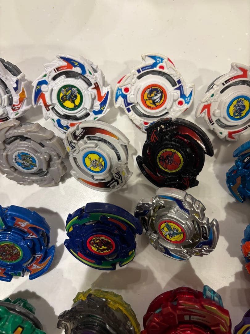 ベイブレードバースト　復刻　爆転シュートベイブレード