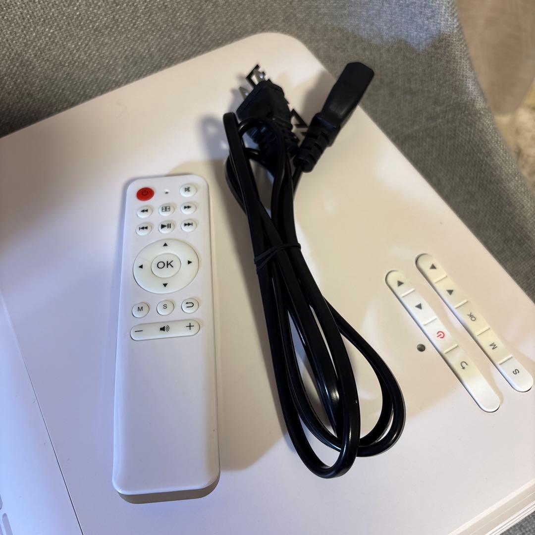 【美品】YABER プロジェクター 12000lm(1920*108)