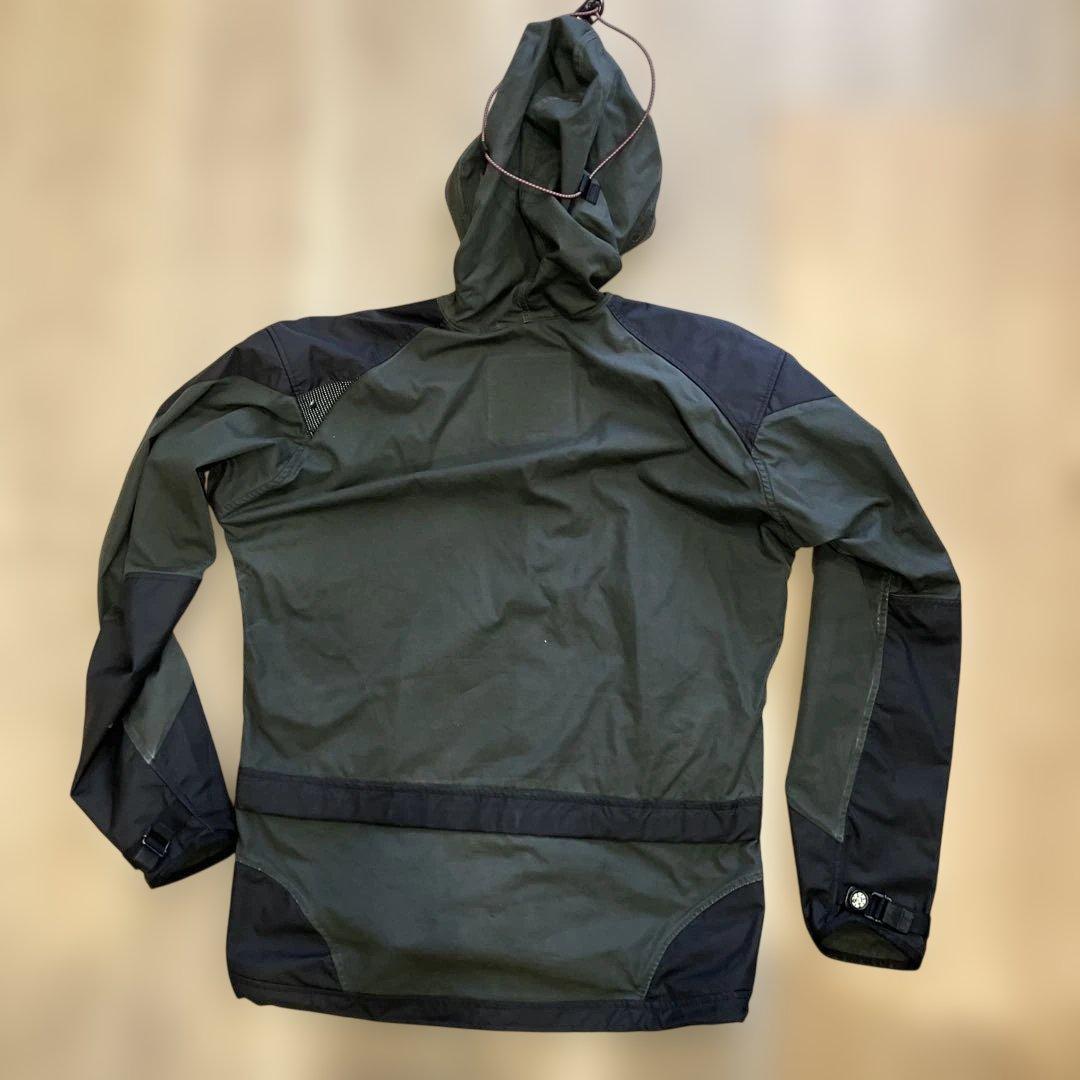 高機能　高品質 KLÄTTERMUSEN Bilskirner