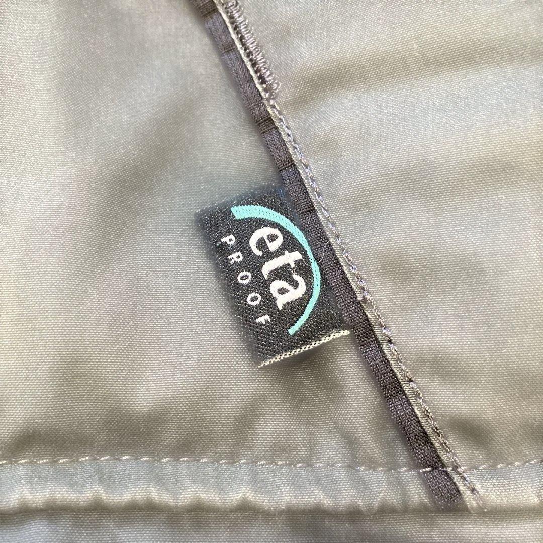 高機能　高品質 KLÄTTERMUSEN Bilskirner