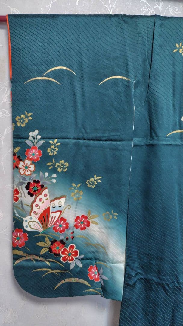 RK547子供着物重ね襟付き綺麗美品着丈131センチ裄丈54センチ7歳前後用正絹