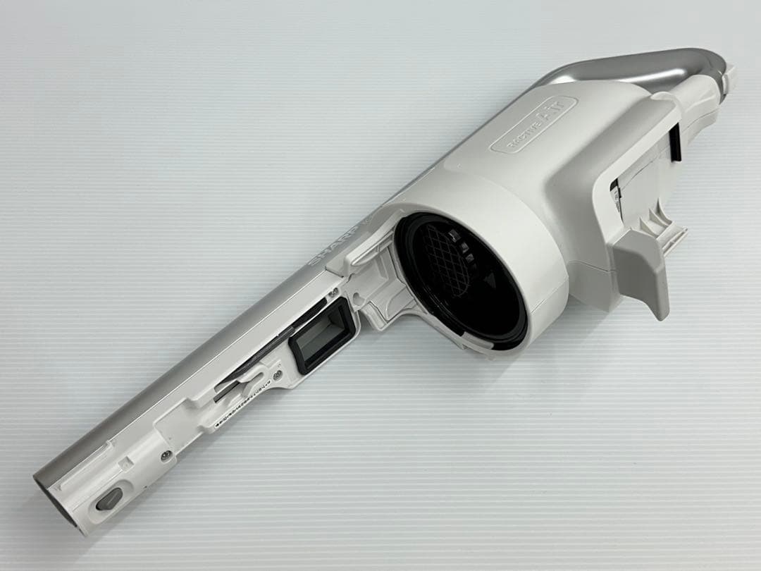 新型　動作保証品　シャープ　掃除機　本体　EC-SR8-W 白　ホワイト　中古