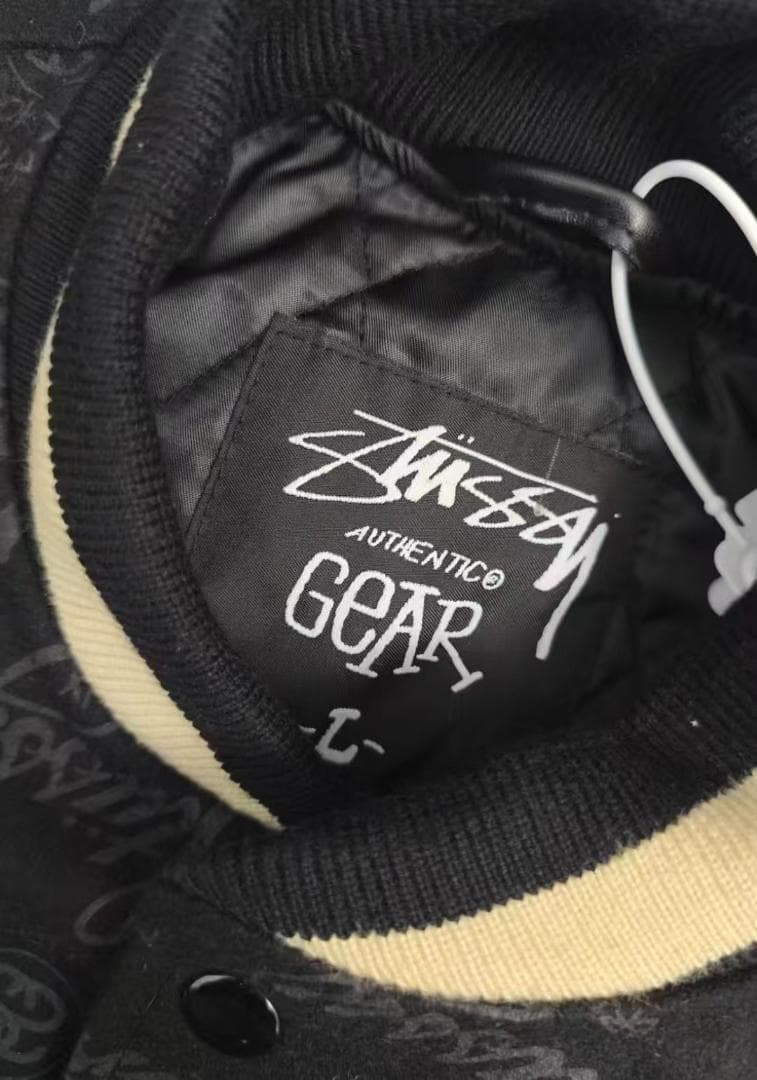 希少Stussy 25thブラック・レザー・スタジャン