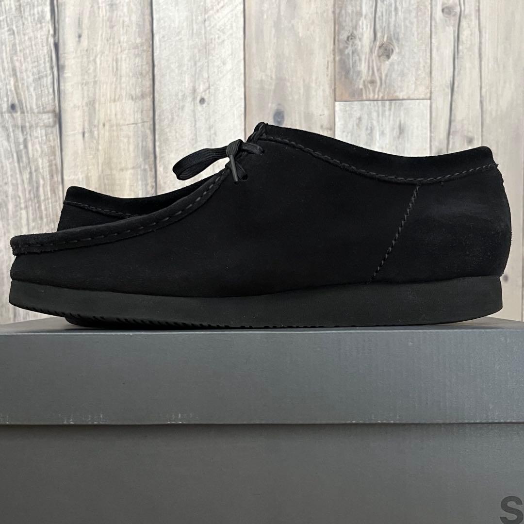 Supreme × Clarks Wallabee GTX \"Black\"