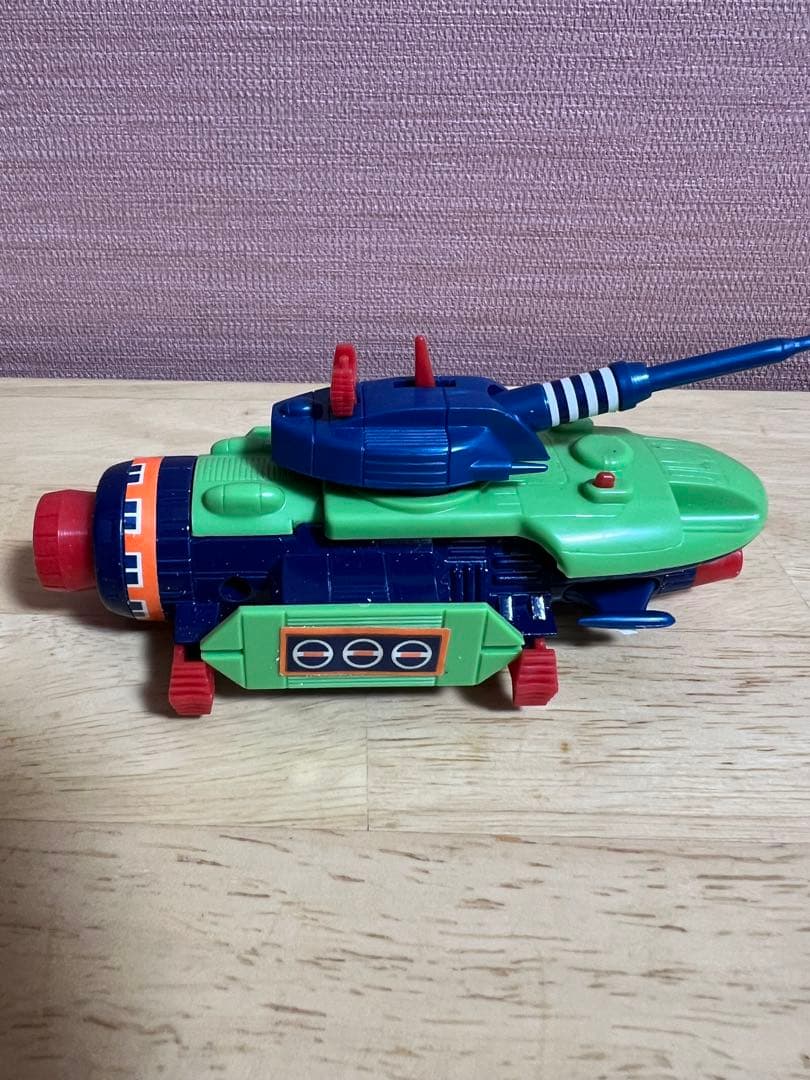 未使用　BLUE NOAH 戦闘ヘリコプター ダイキャスト