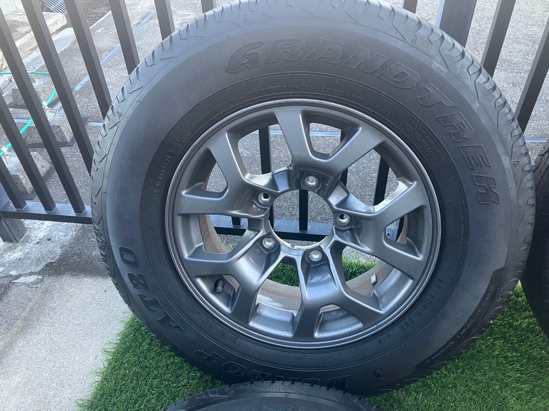 ジムニーシエラJB74 純正タイヤホイール4本 走行6000km引取OKナット付