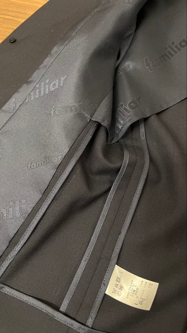 ファミリアfamiliar ジャケット 120 卒園式 入学式 紺ブレザー