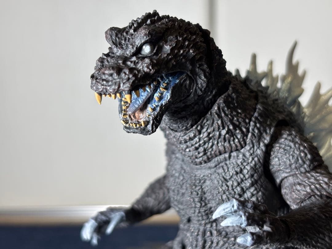 S.H.MonsterArts ゴジラ(2001)熱線放射カラー