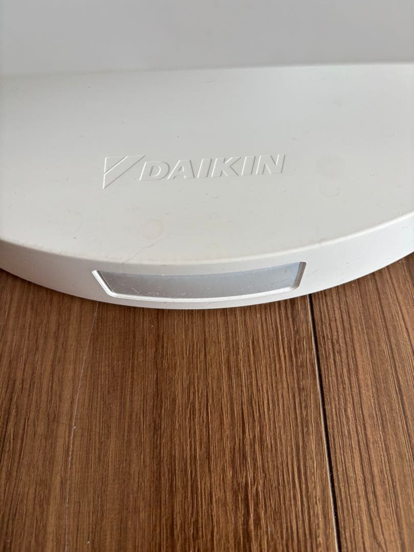 ダイキン DAIKIN 遠赤外線暖房機 セラムヒート ERFT11XS-W