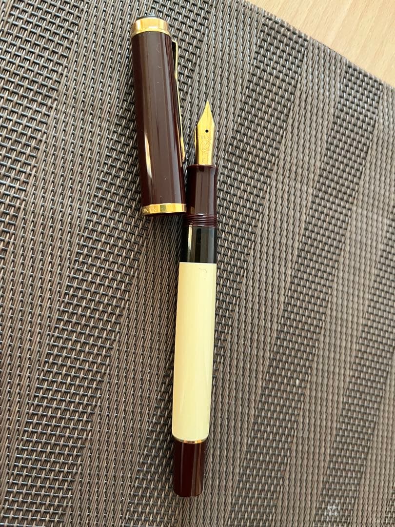 ペリカン　カフェクリーム　m200 EF