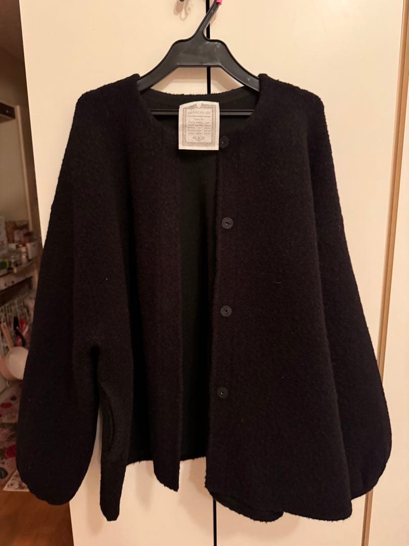ビアズリー♡新品タグ付き パフ袖ニットコート