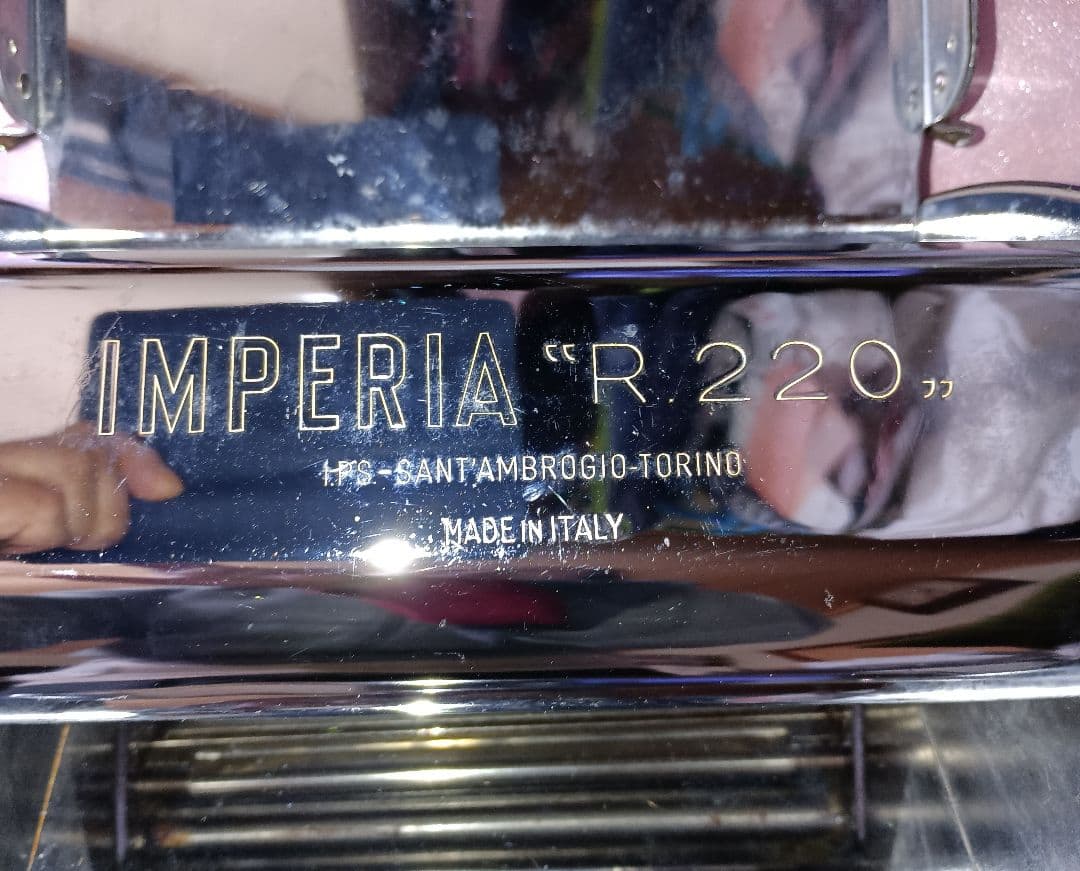 美品インペリア　パスタマシン(手動） R‐220 イタリア製(別売カッター付き）