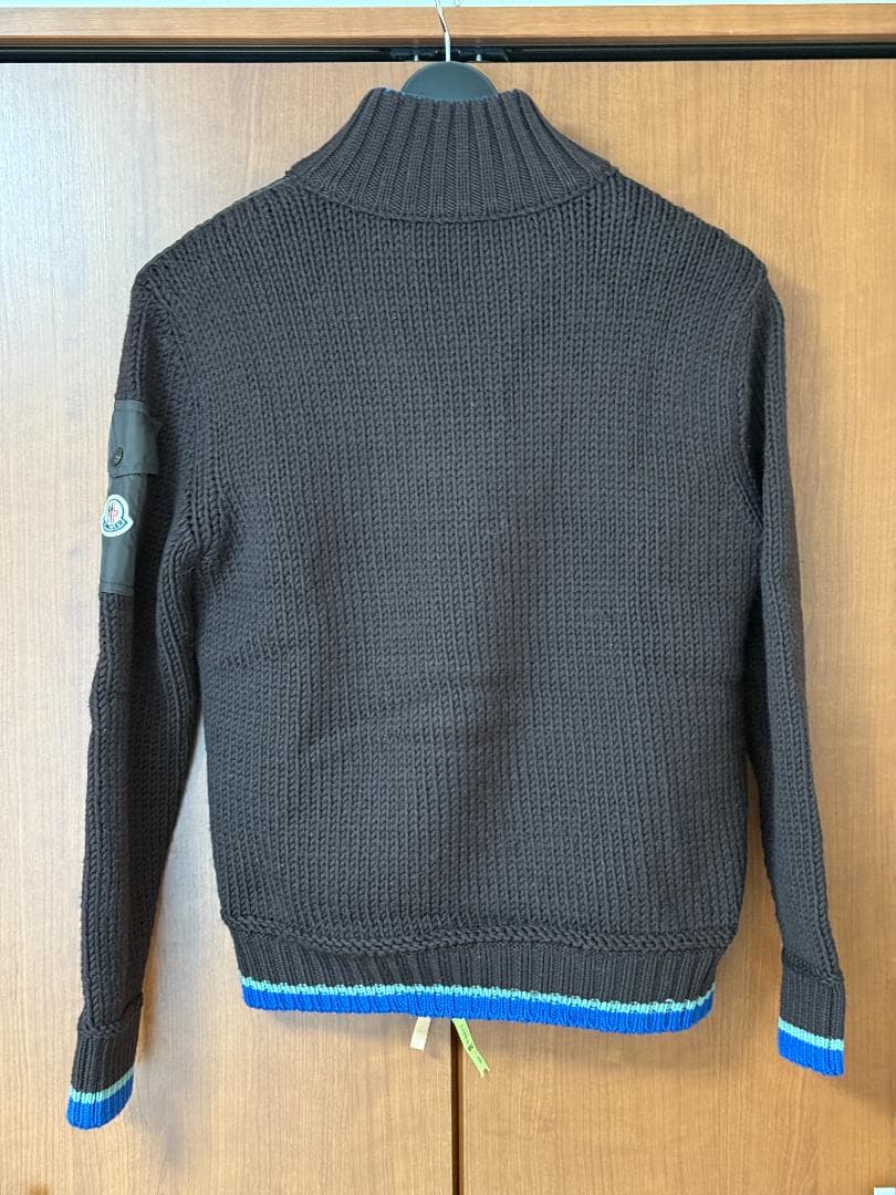 ダークブラウン ダウンニットジャケット