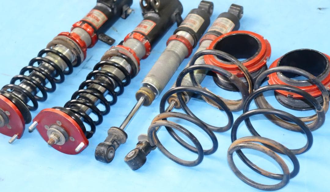 ムーヴ/ラテ/エッセ/ソニカ/タント/ミラジーノ/ミラ/アヴィ　車高調