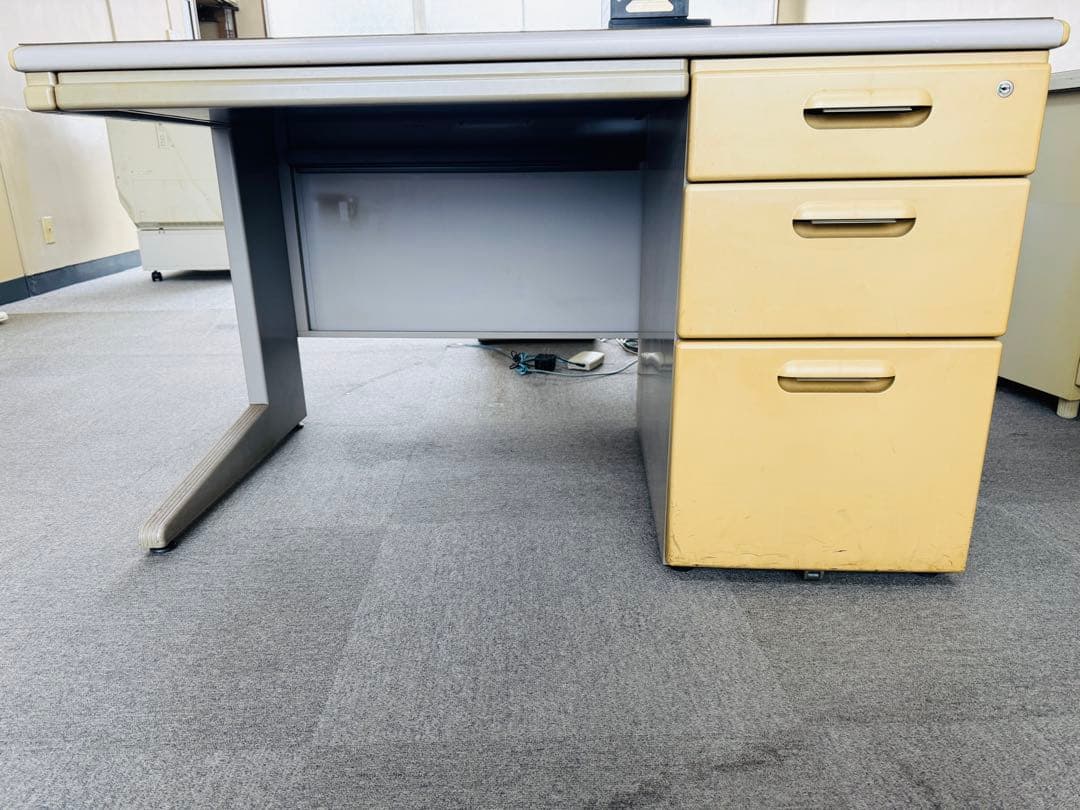 福岡発　テーブル 事務机 スチール 引き出し テーブル レトロ 120cm