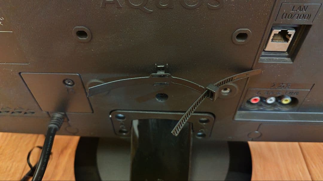 SHARP AQUOS 19インチ LC-19P5-B