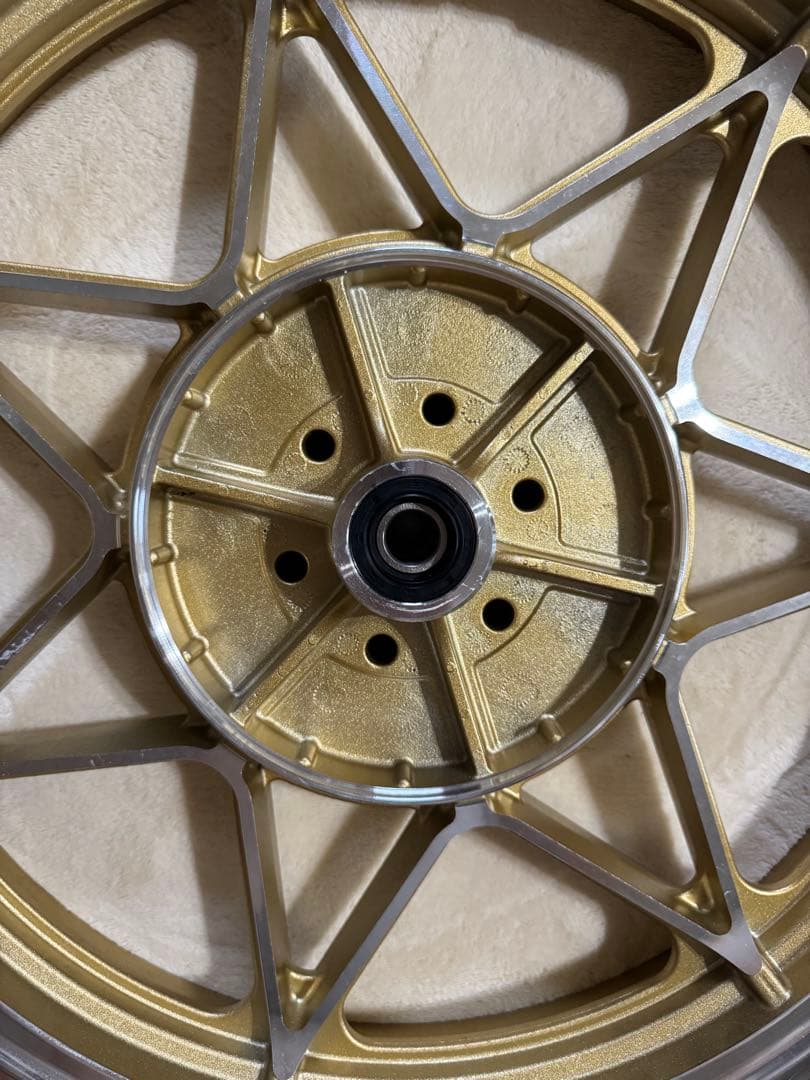 gt380キャストホイールF19インチ R18インチ MADE IN JAPAN