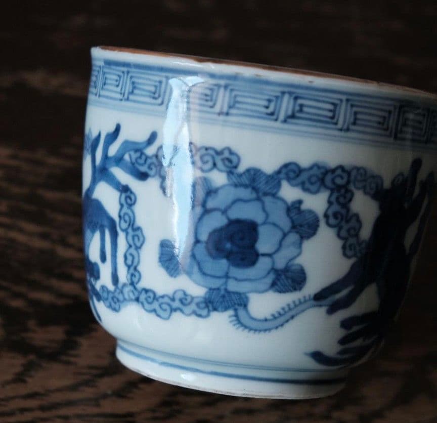 大明成化年製　古伊万里　花文染付火鉢　李朝　高麗　明代　祥瑞　蕎麦猪口　茶碗