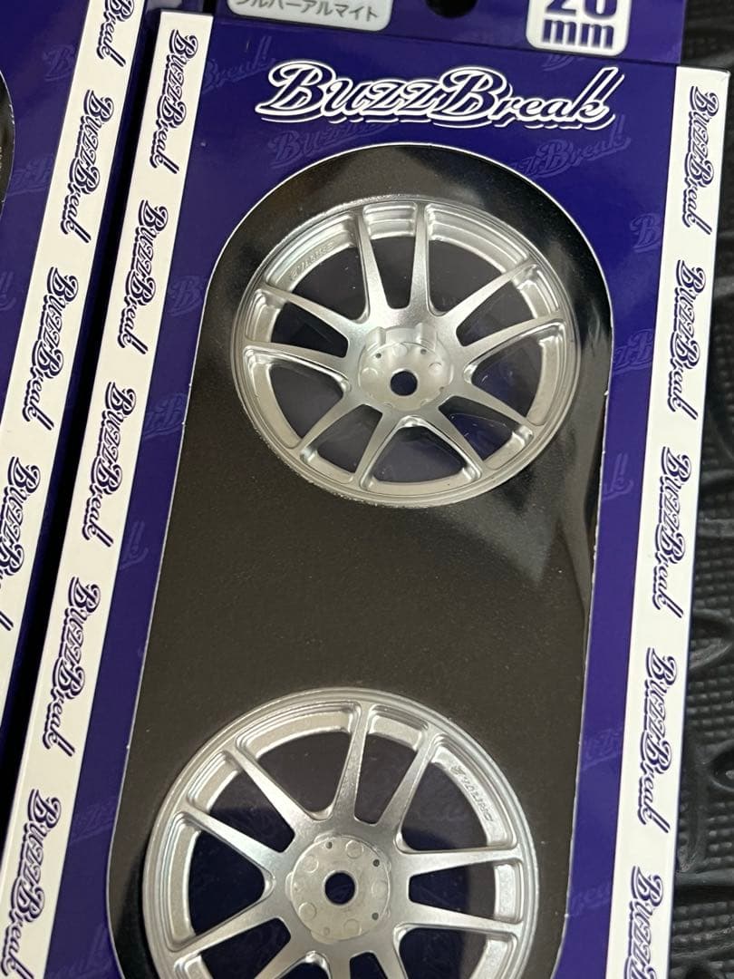 overdose BuzzBreak アルミホイール　シルバー
