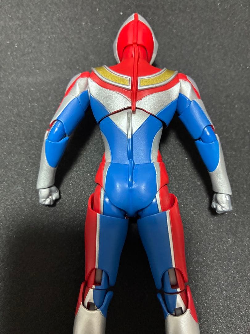 SHフィギュアーツ　ウルトラマンティガ　ダイナ　セット