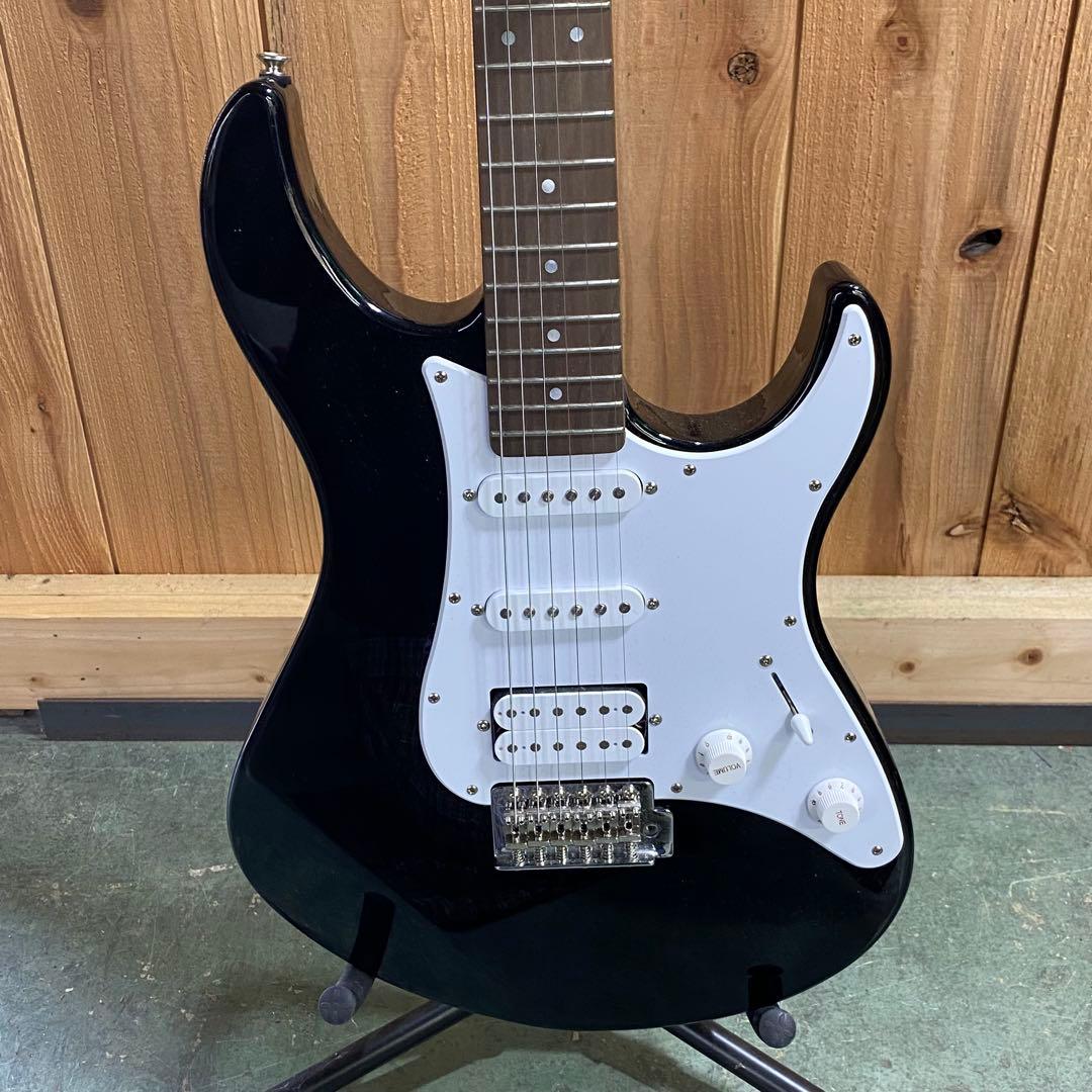 【現状品】Yamaha PACIFICA ブラックエレキギター 02061324