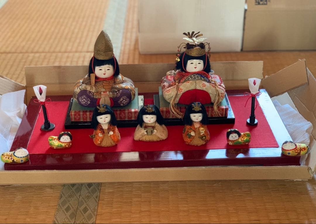 木目込み雛人形 雛祭り 雛人形 犬筥 ぼんぼり 屏風 アンティーク 三人官女