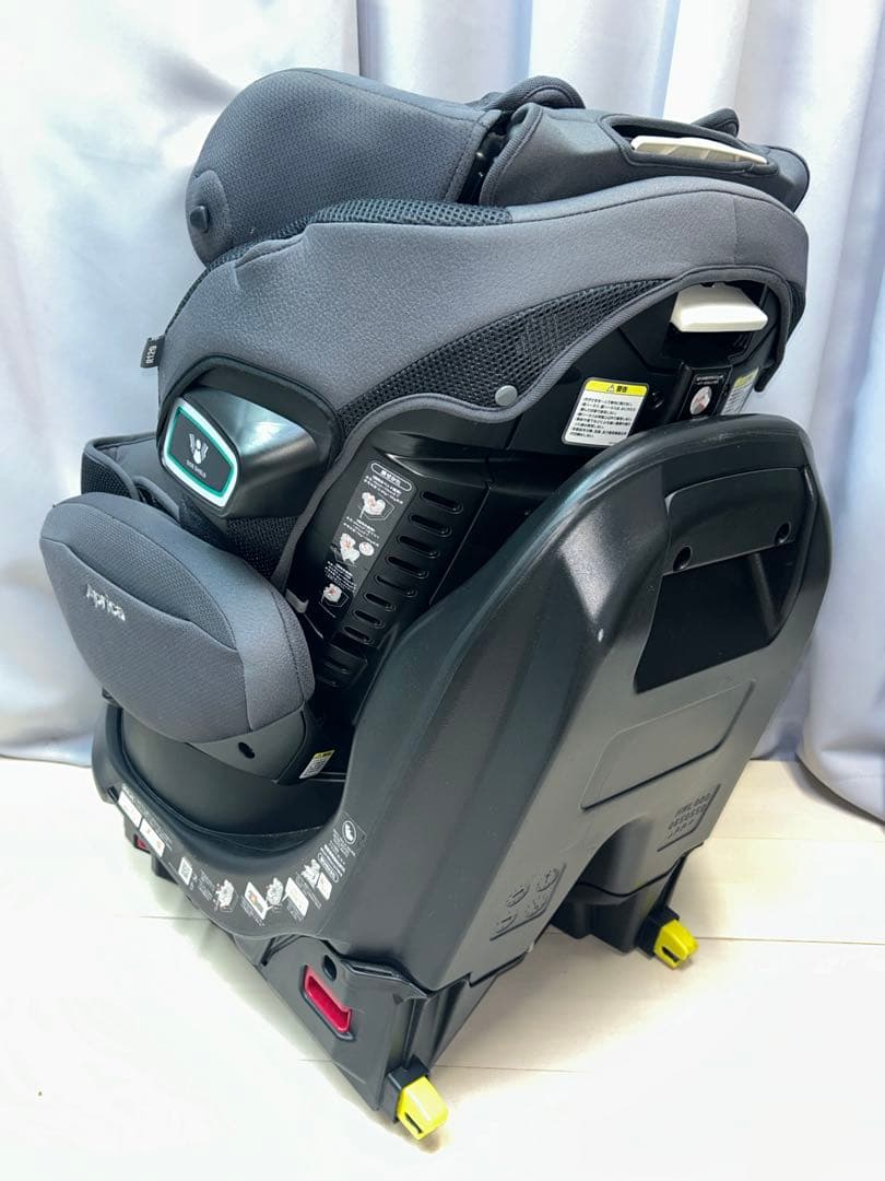 アップリカ　フラディアグロウ　ISOFIX　セーフティプラス　プレミアム