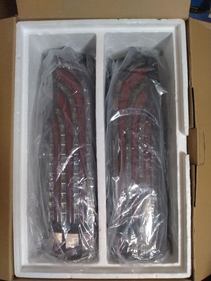 ハイエース200系テールランプ415コブラLEDテールランプ