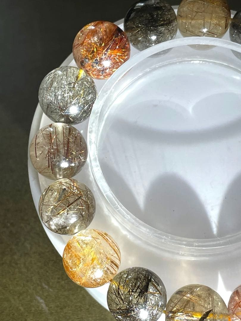 【新入荷】　ミックスタイチンルチルクォーツブレス12.9〜13.9㎜大玉（新品）