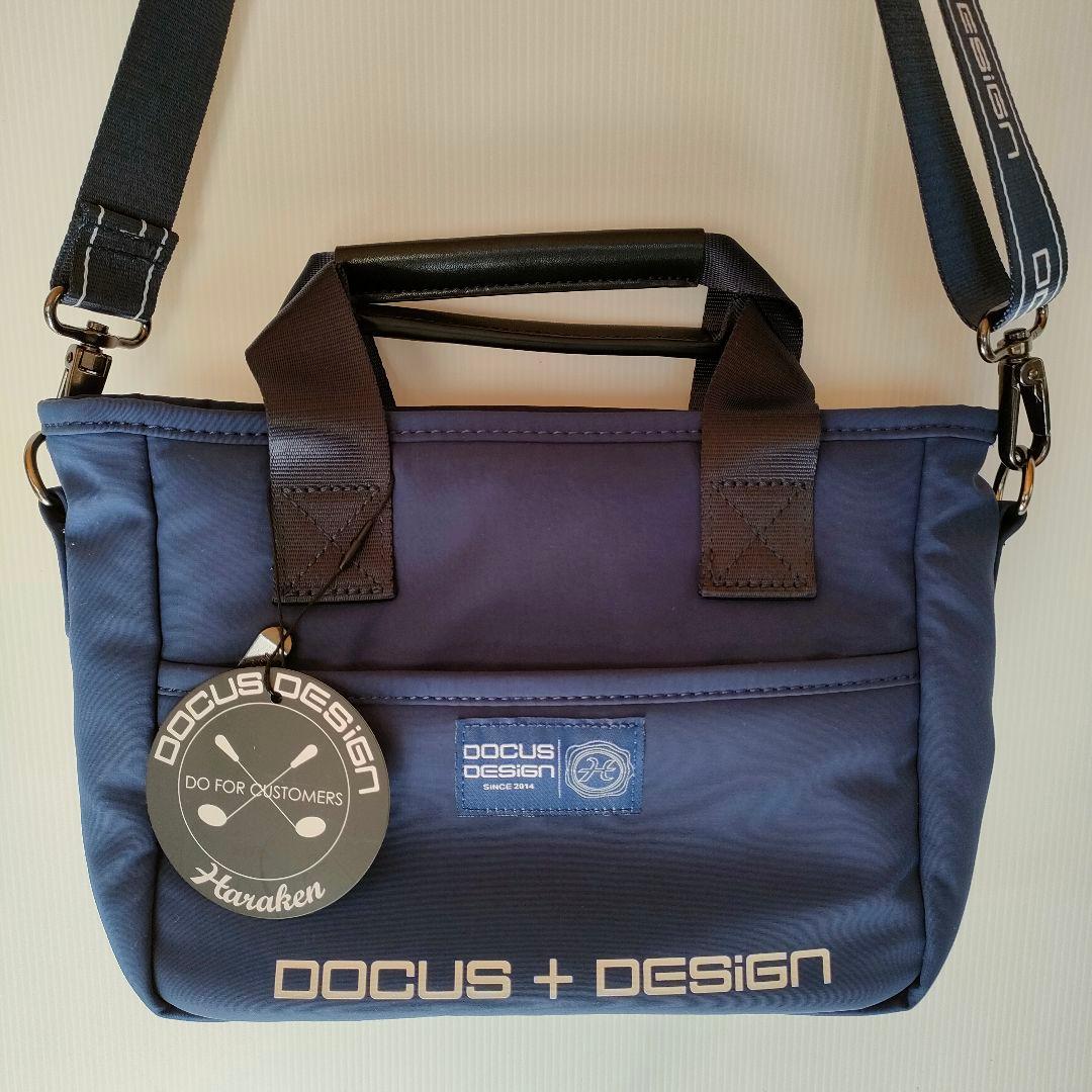 ☆新品未使用☆DOCUS ドゥーカス カートラウンドバックストラップ付ネイビー