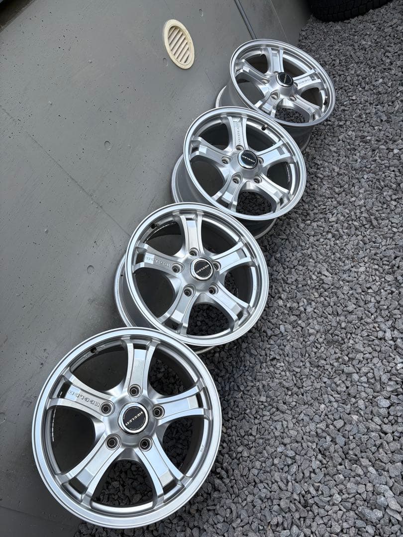 専用❗️ランクル100.200等❗️キーラーフォース18インチアルミホイール