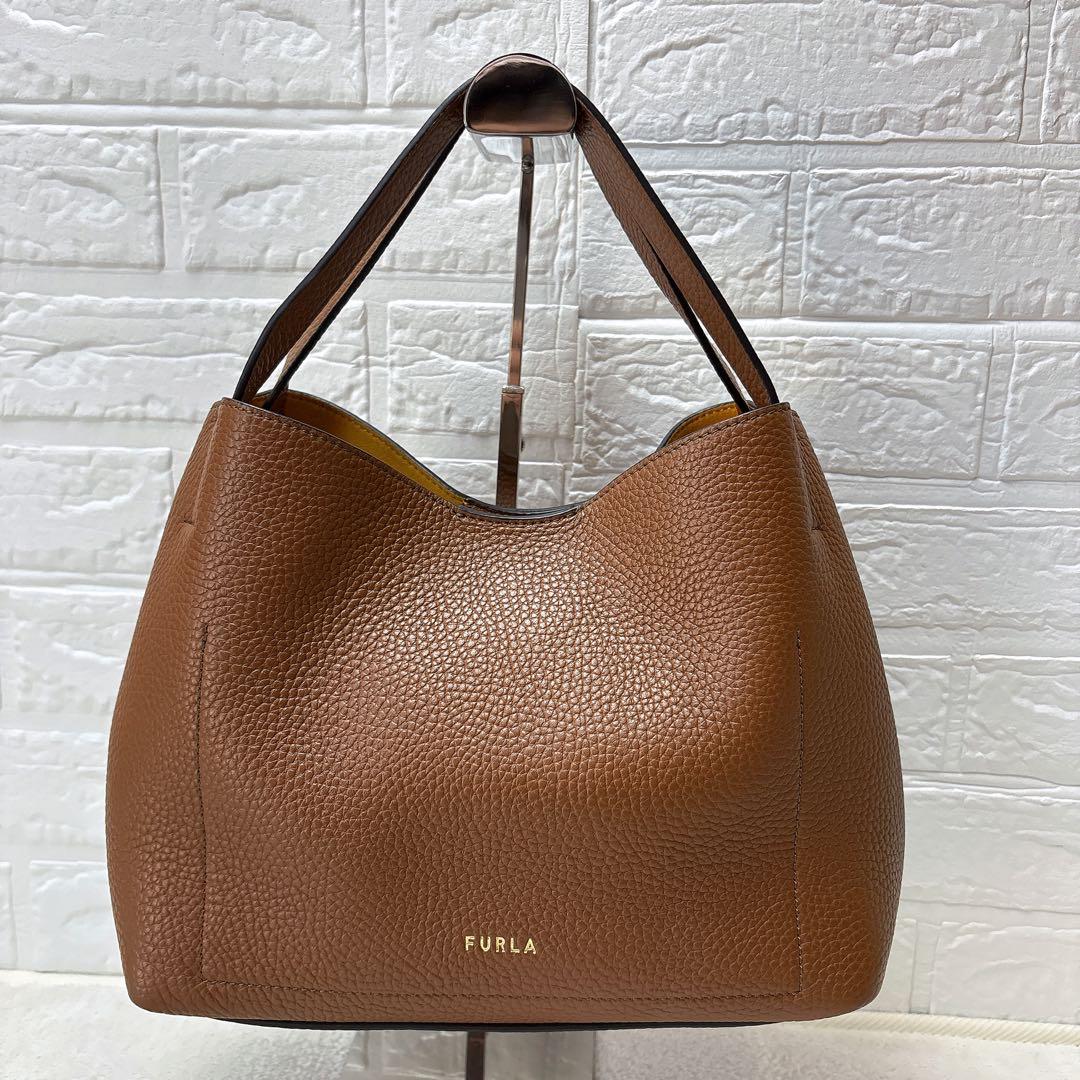 【極美品✨】フルラ プリムラ ホーボー ハンドバッグ 現行アーチロゴ Sサイズ