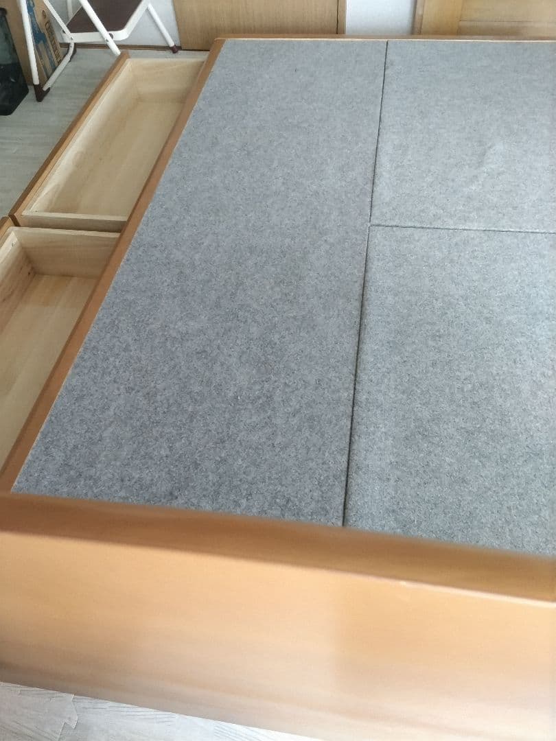 新春セール！札幌市近郊の方限定！送料無料！大塚家具 収納付きセミダブルベッド